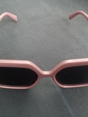 Pink Retro Rectangle Women's Sunglasses